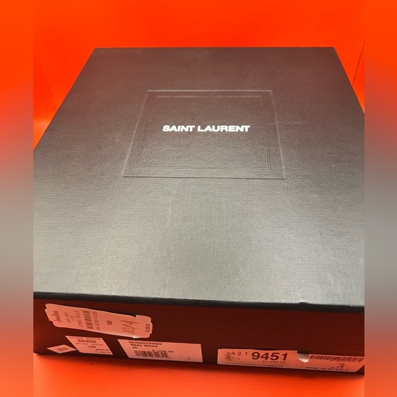 YSL Beige Heel - Picture 7 of 8